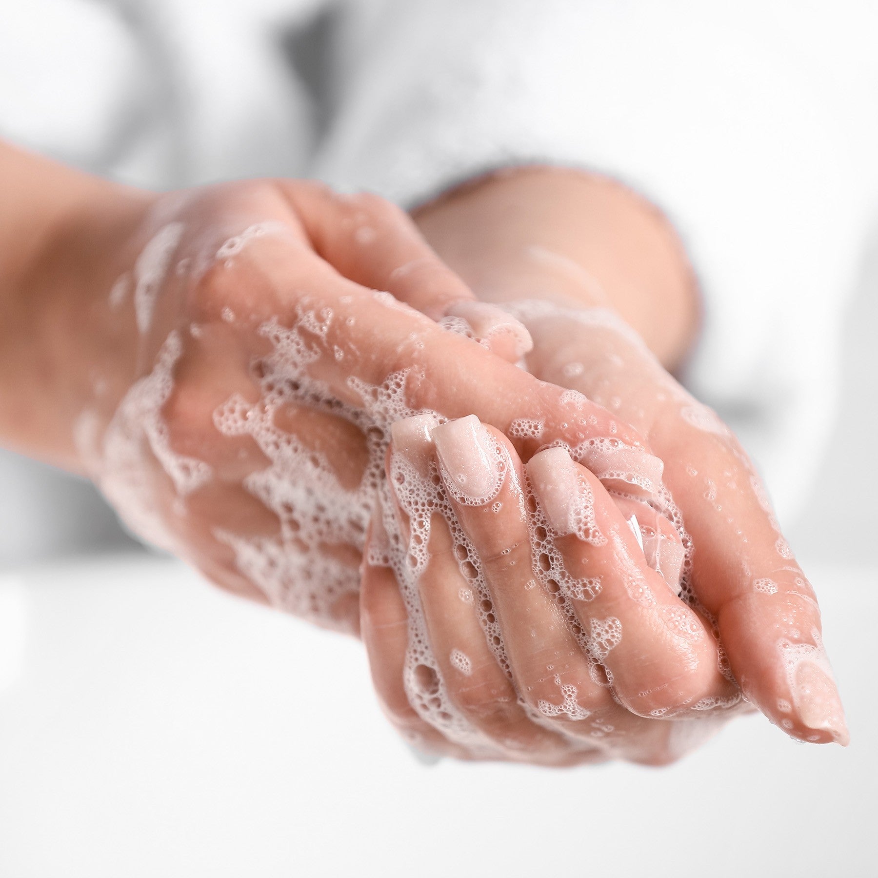 ​​Herbal Aloe Gel de curăţare pentru mâini şi corp​